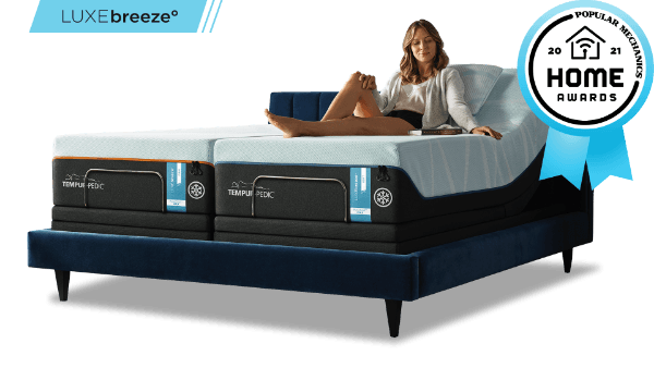 LuxeBreeze Mattress with Popular Mechanics 2021 Home Awards Badge