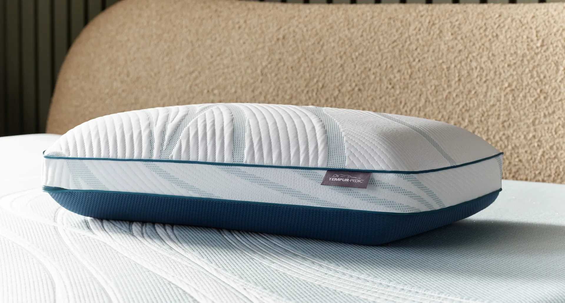 TEMPUR_Pillow_Adapt_ProHi_Styl