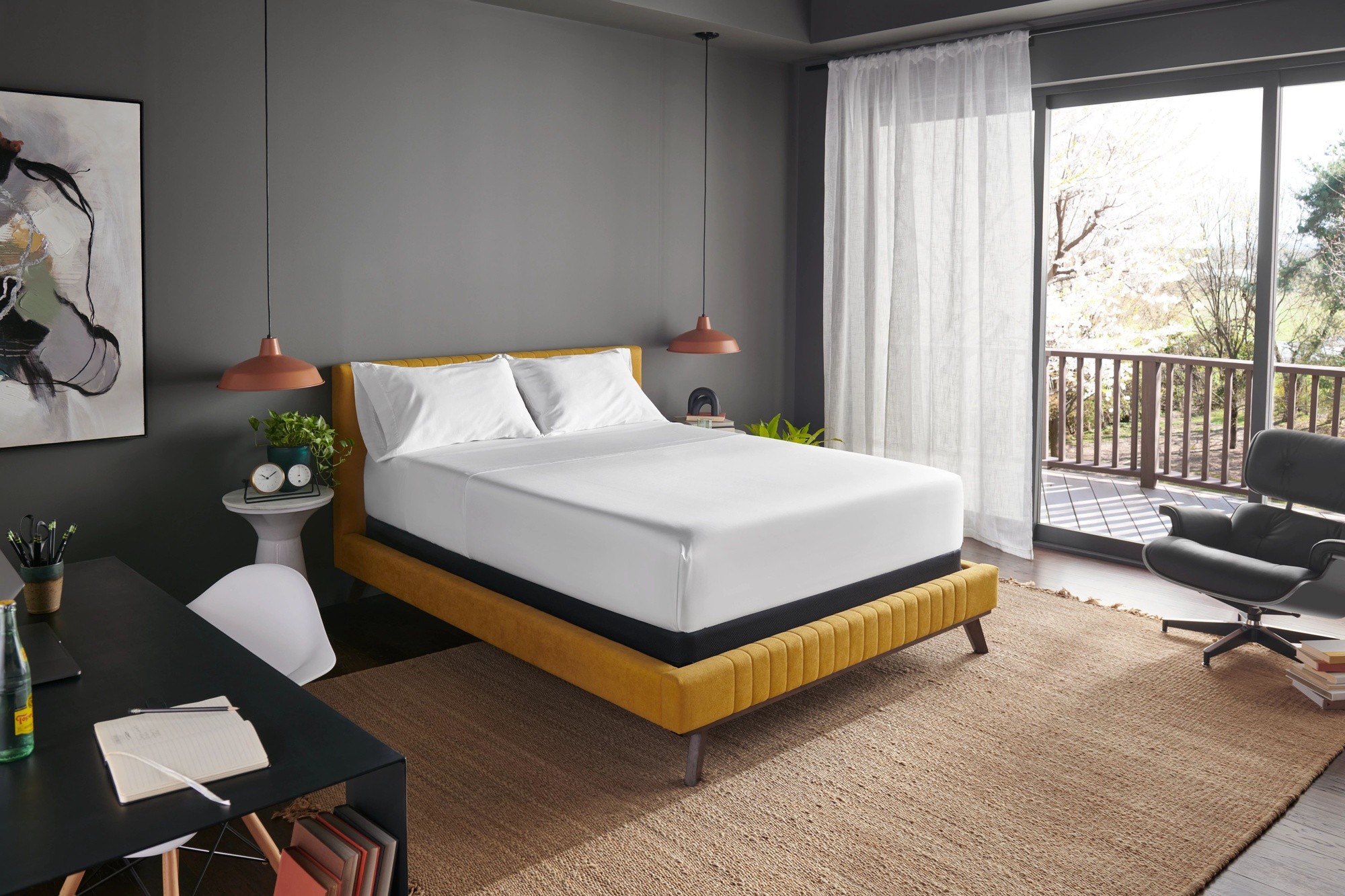 TempurPedic Luxe Egyptian sheets white in styled room