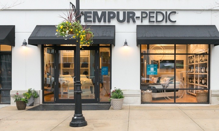Image of Mt. Pleasant storefront.